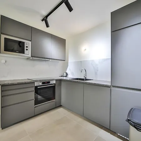 Апартаменты Blue Nights 69 Chennevieres-sur-Marne